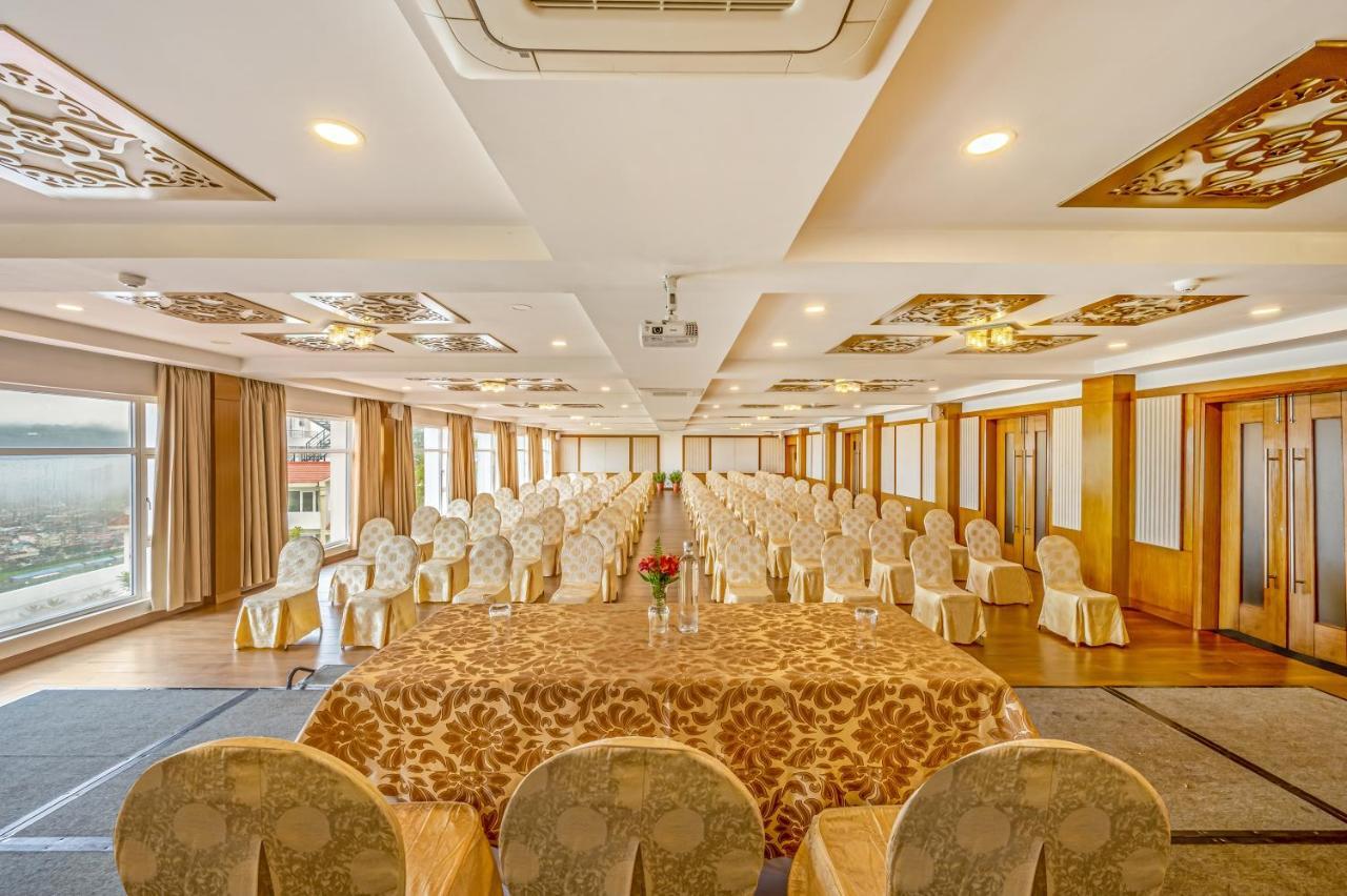 Sterling Ooty Elk Hill Hotel Exterior foto